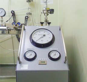 High pressure generator (pressure test equipment)